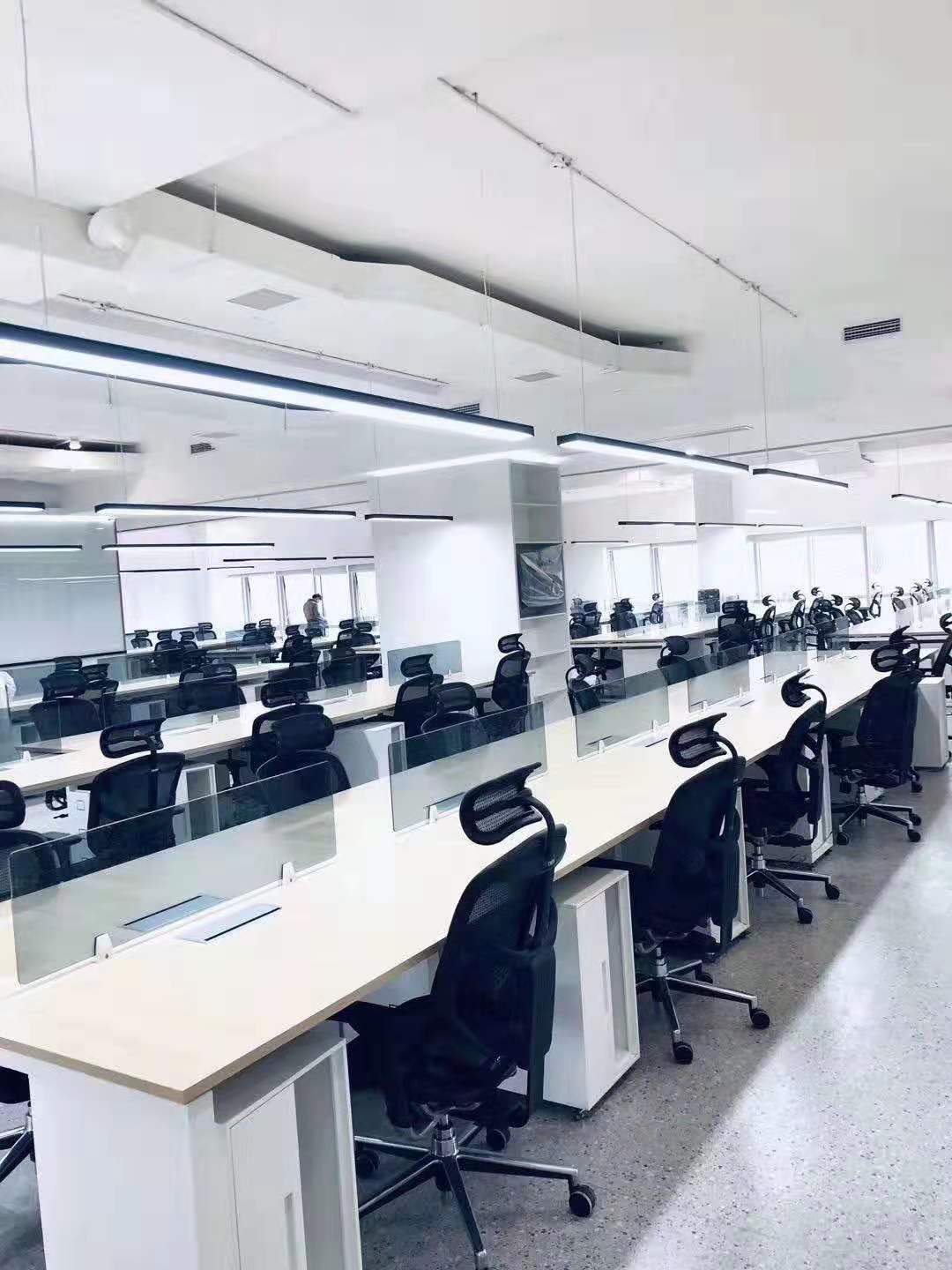 板式电脑办公桌